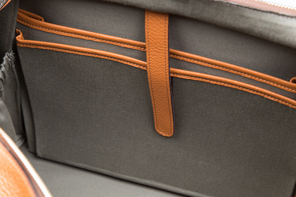 Sleek and functional workbag / business bag - VERDEN STUDIOS - The Moskenes in desert brown