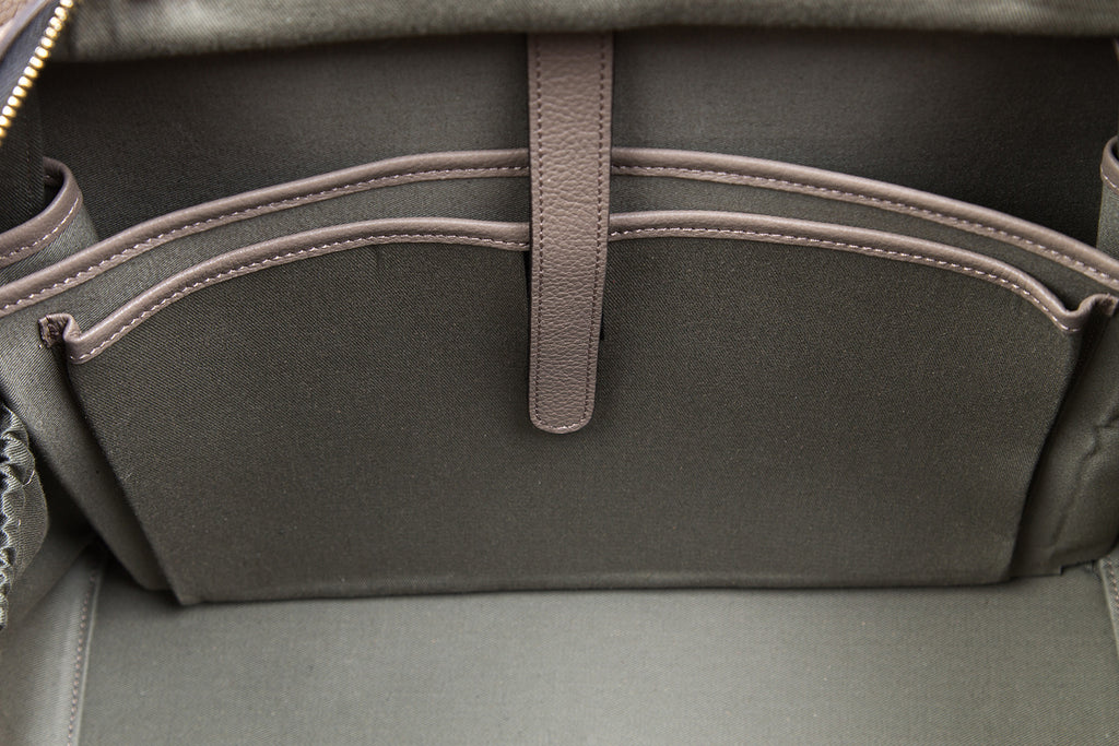 Sleek and functional workbag / business bag - VERDEN STUDIOS - The Skye in stone taupe